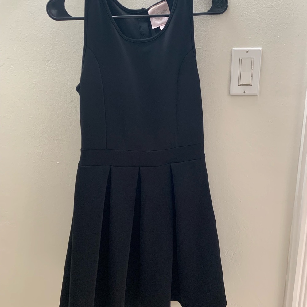 Romeo & Juliet couture black dress with open black